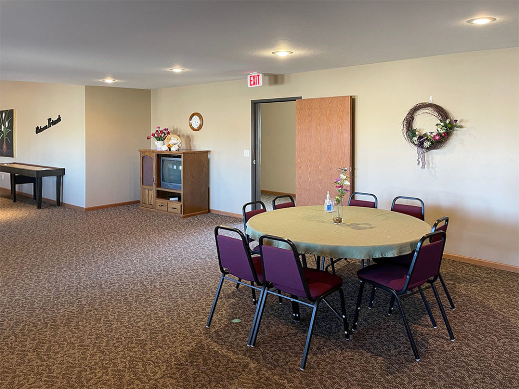 2225 Riviera Road #114 – Sioux Center