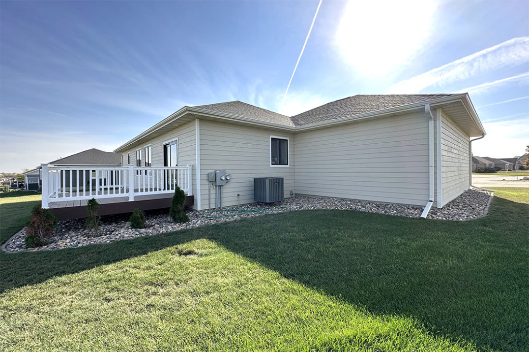 502 Colonial Street – Sioux Center, IA 51250