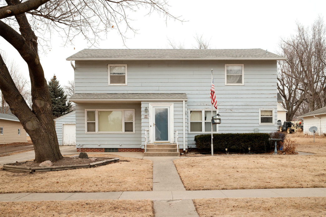 36 6th St SE, Sioux Center, IA