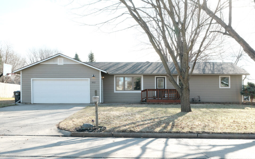 302 6th Ave SE – Sioux Center, IA 51250