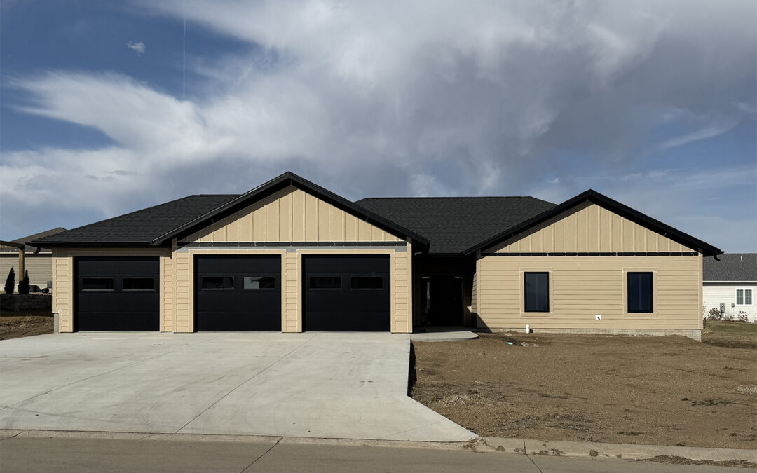 1209 9th Ave SE – Sioux Center, IA 51250
