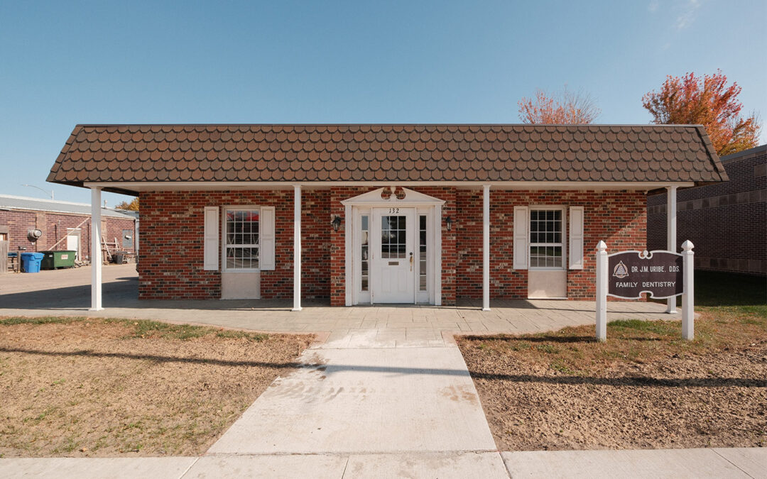 132 N Main Ave – Sioux Center, IA 51250