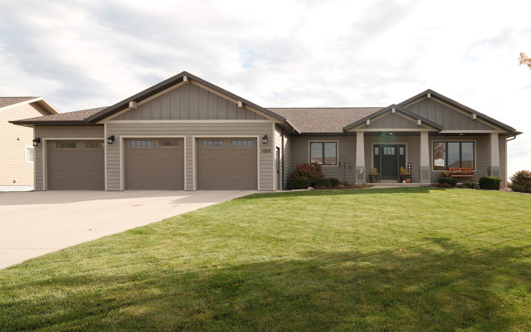 1028 8th Ave SE – Sioux Center, IA 51250