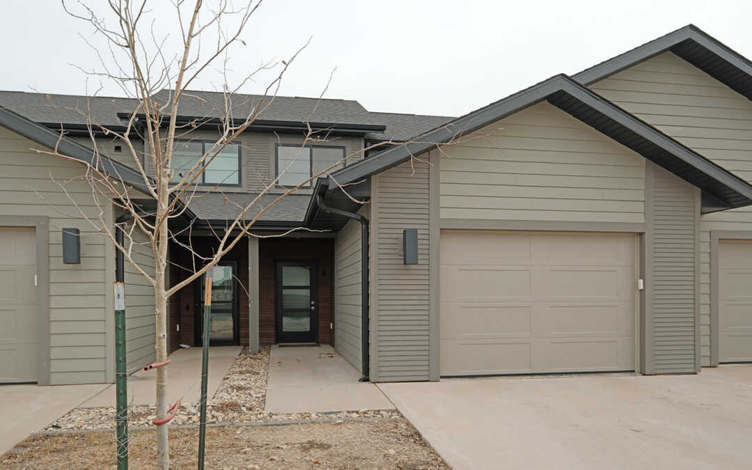 710 12th Street NE, Unit #4 – Sioux Center, IA 51250