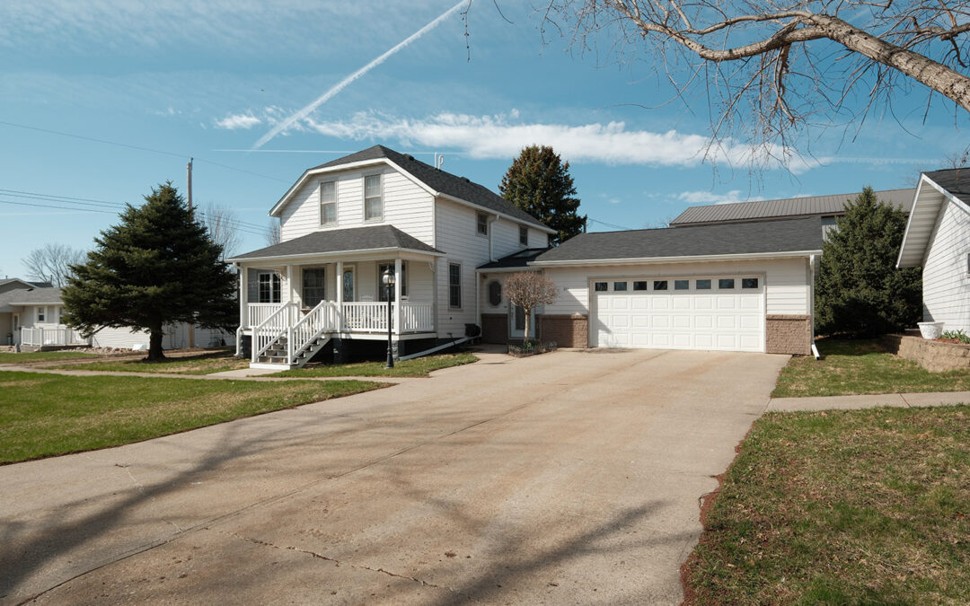 314 2nd St – Maurice, IA 51036