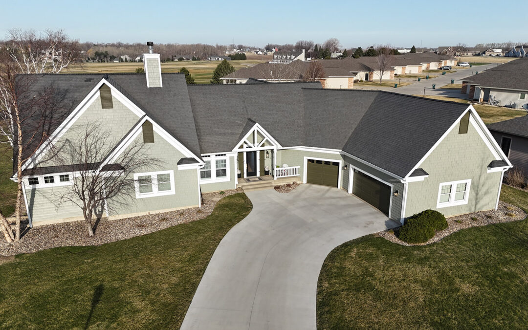 402 Martin Drive NE – Orange City, IA